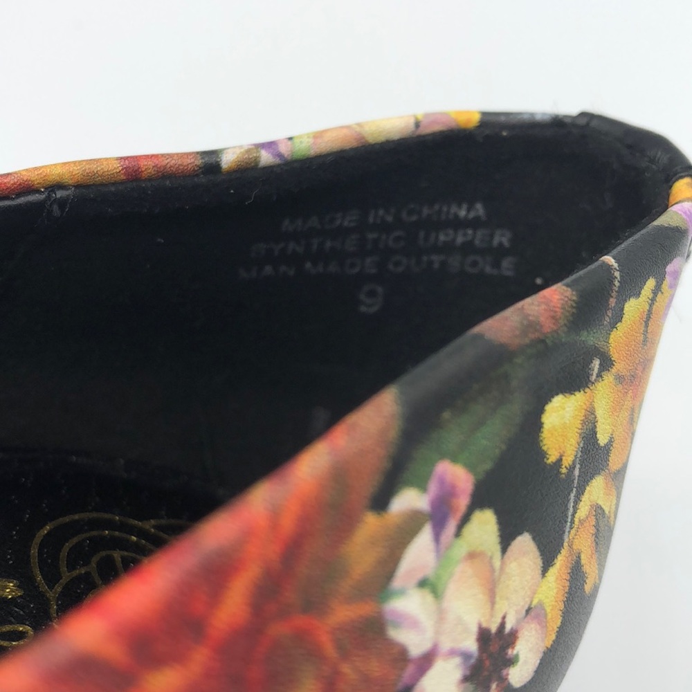 Elliott Lucca Catalina Black Floral Heels - Picture 6 of 7